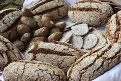 bread_crackes_potatoes